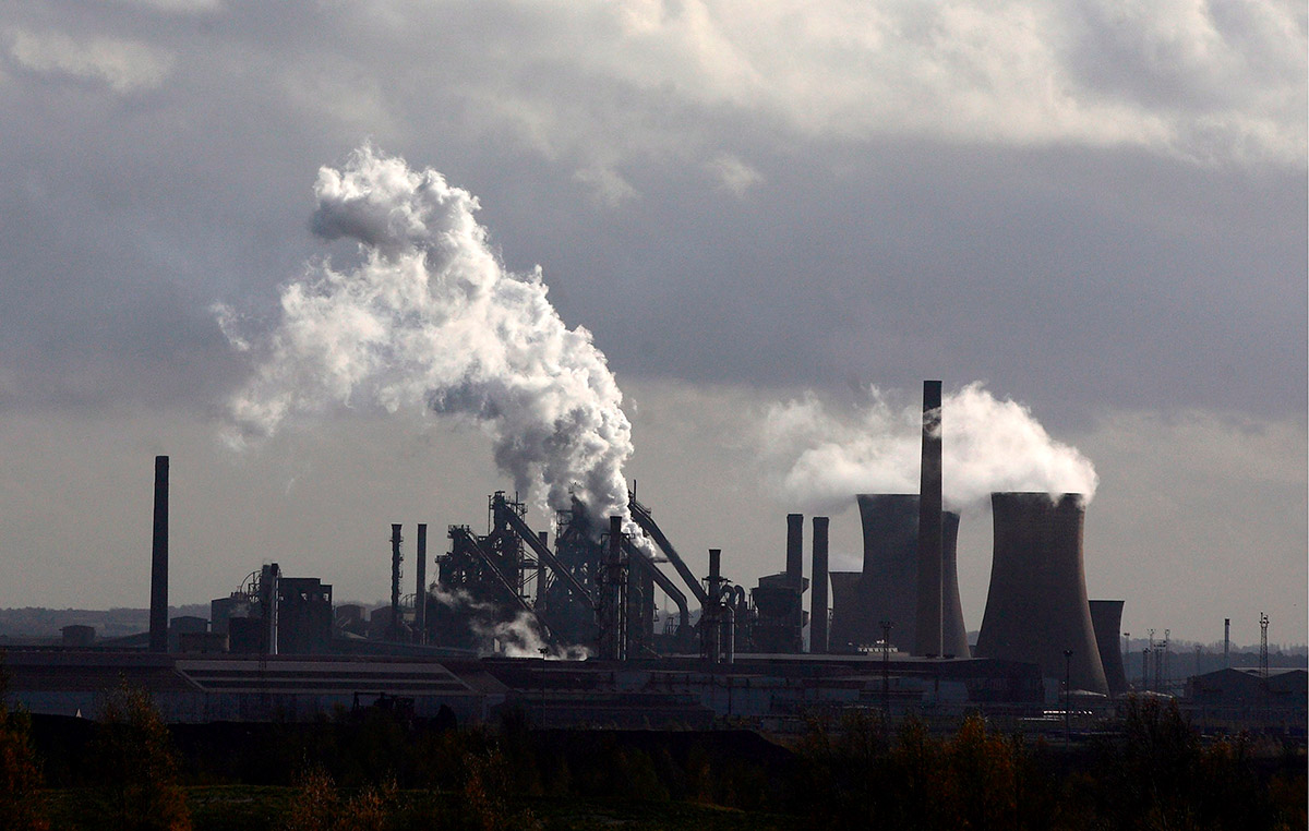 Украину призывают ускорить запуск рынка выбросов СО2