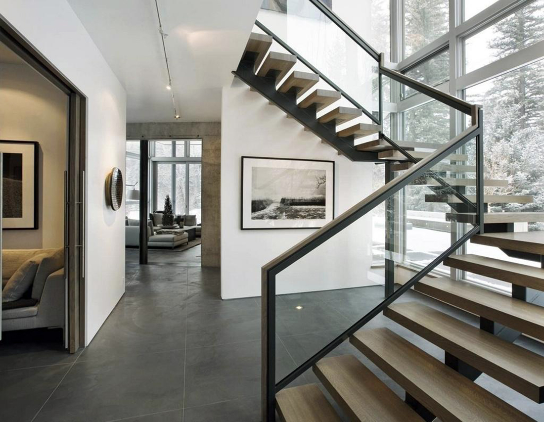 Из какого материала бывают лестницы и к какому дизайну помещения подходит каждый из них?