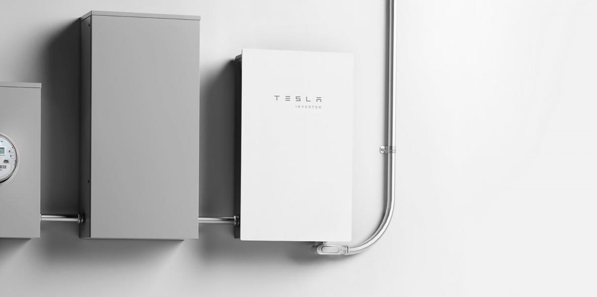 Tesla (TSLA) запускает собственный инвертор солнечной энергии