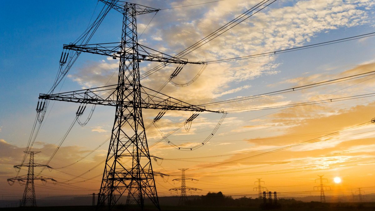 ДТЭК оснастит электросеть Киева современными устройствами для повышения надежности электроснабжения