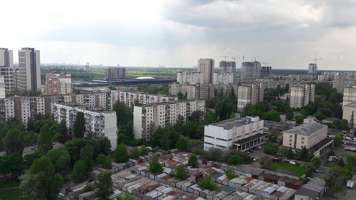 Первые этапы программы комплексной реконструкции устаревшего жилого фонда представили в Киеве