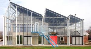 В Бельгии старый фермерский дом превратили в современный учебный центр