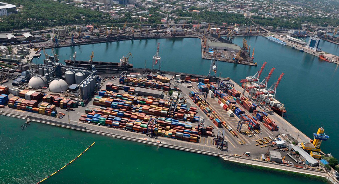 Группа Risoil начала реализацию проекта по строительству двустороннего пирса в порту «Черноморск»