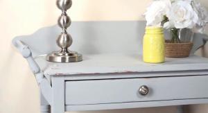 Що таке крейдова фарба для меблів? Особливості, види і переваги