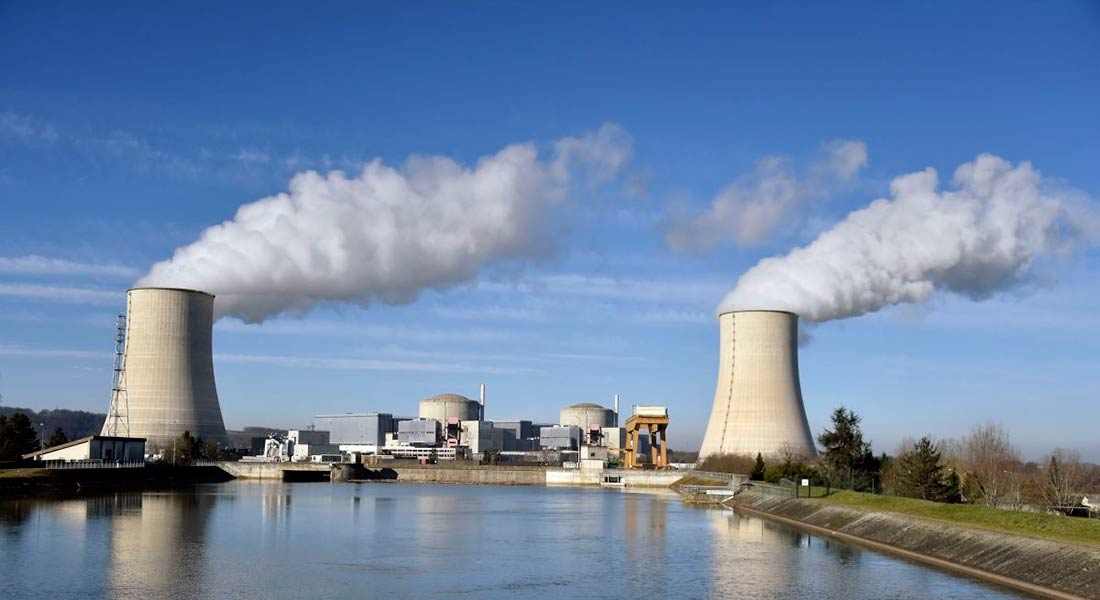 Франция впервые за десятилетие начнет строительство АЭС