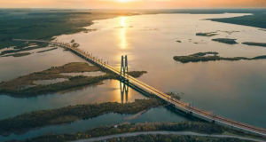 Длинный и внеклассный: дизайнеры показали мост под Киевом длиной около 5 км