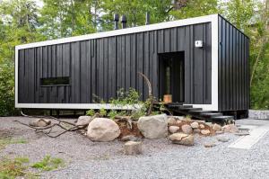 Tiny House Shadow: маленький чорний будинок, який може змінити майбутнє будівництва