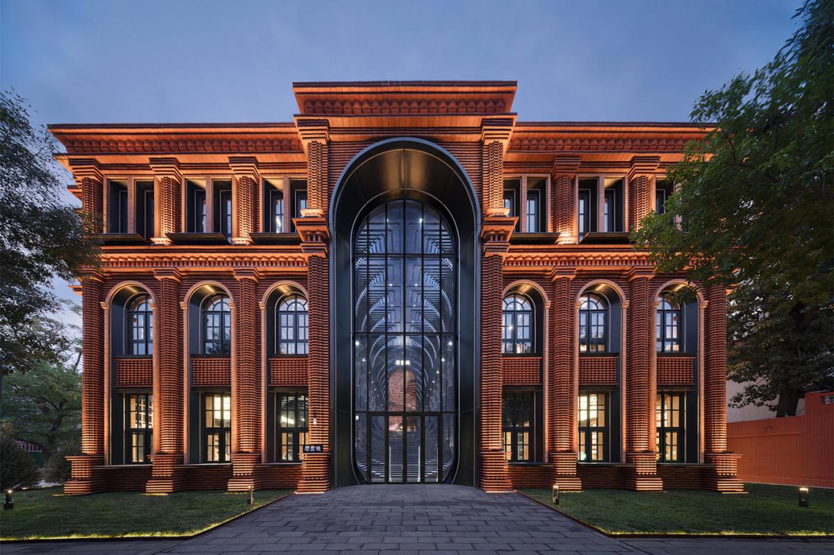 X+Living перетворили книгарню Zhongshuge на архітектурну подорож