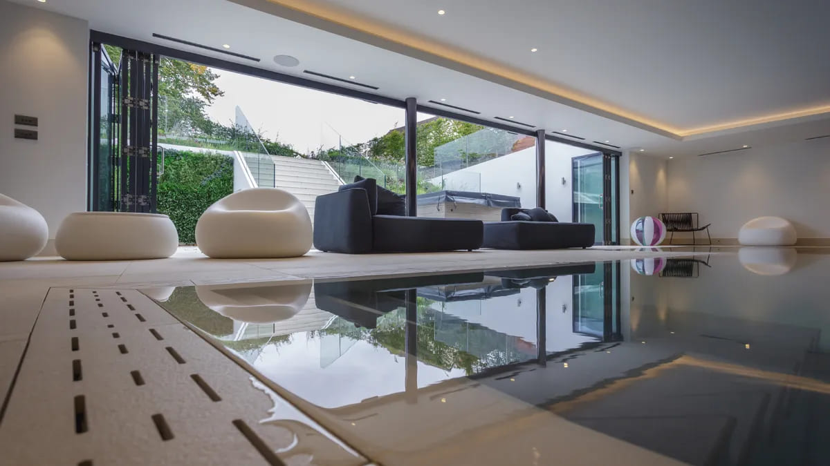 Дизайн підвалу: як перетворити підземний простір на повноцінну частину будинку