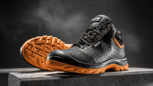 Как выбрать рабочую обувь для строителя?