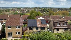 Сонячні панелі: інвестиція майбутнього чи дороге непорозуміння?