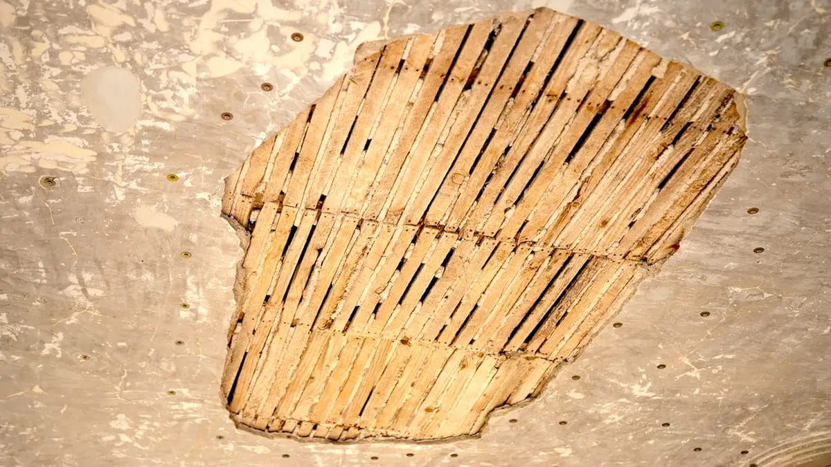 Стеля з історією: як розпізнати дранку та штукатурку і що з цим робити